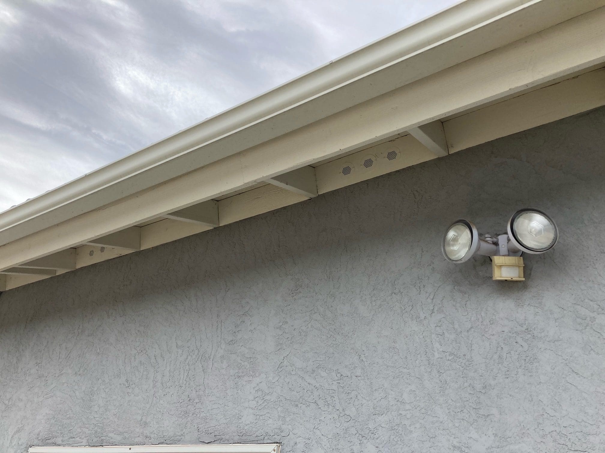 FireRated Undereave Round Vents in California Free Quote